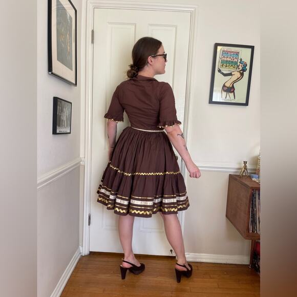 50s Vintage Western Patio Set - Picture 4 of 9